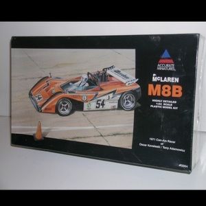 Accurate Miniatures”McLaren M8B Can-Am